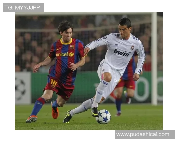 2009年足球风云：从梅西到C罗 盘点年度最闪耀的足球明星与经典瞬间